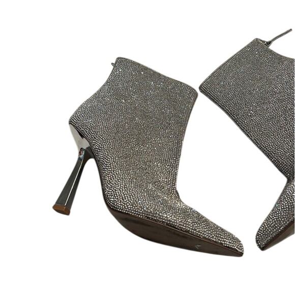 Steve Madden Callen Silver Rhinestone Ankle Pointed Toe 4.35" Mirror Heel 8 Boot - Picture 13 of 15